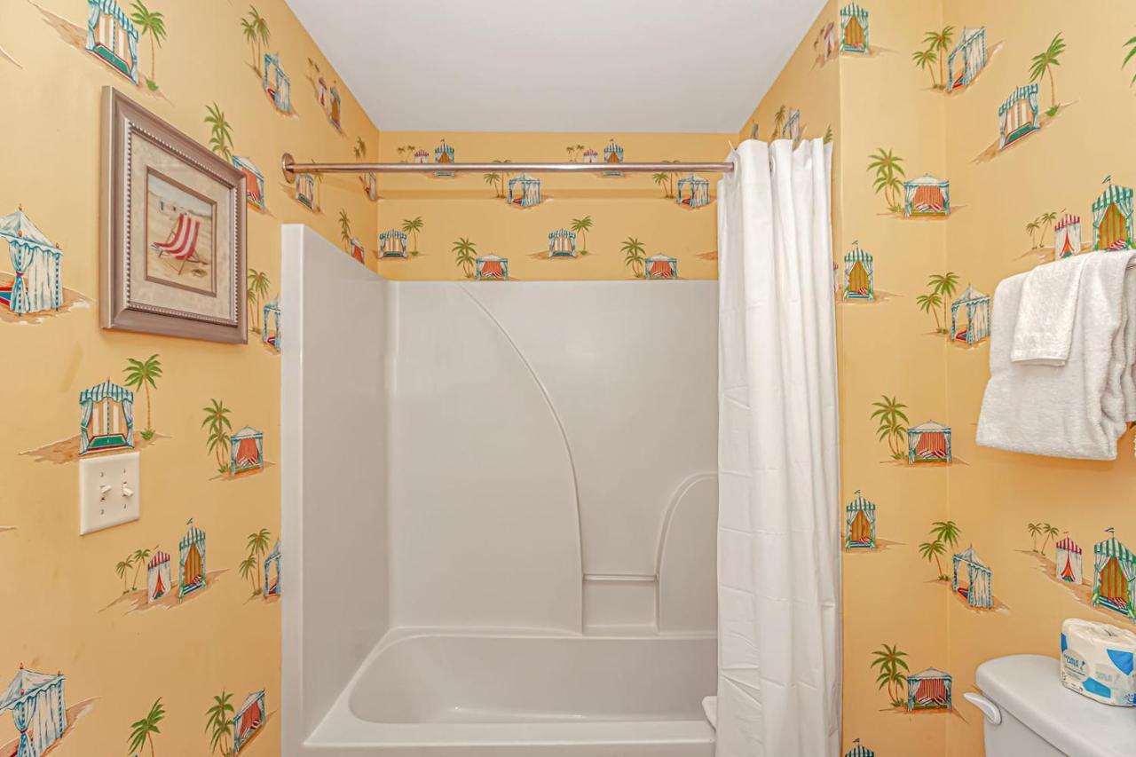 מירטל ביץ' Ocean Breeze Luxury Villas 3D, Nicely Updated! Across From The Ocean! Sleeps 18 ! מראה חיצוני תמונה